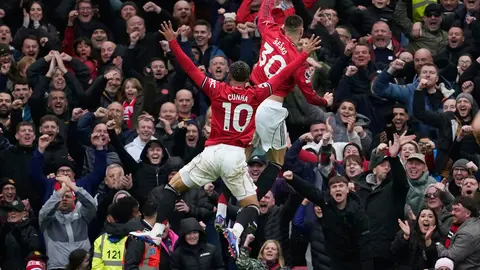 ¡Están de regreso! Manchester United vence al Aston Villa y aseguran puestos de Champions