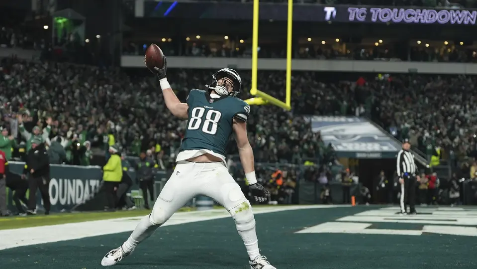 Dallas Goedert, ala cerrada de Philadelphia Eagles | AP