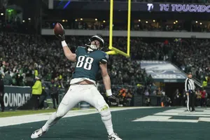 Dallas Goedert y Philadelphia Eagles llegan a un acuerdo por un año más