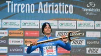 "Hay muchas cosas que puedo mejorar": Isaac del Toro tras su victoria en la Tirreno-Adriático