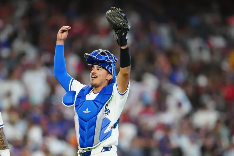 JJ D'Orazio, catcher de Italia celebra el pase a Semifinales del Clásico Mundial de Béisbol I AP
