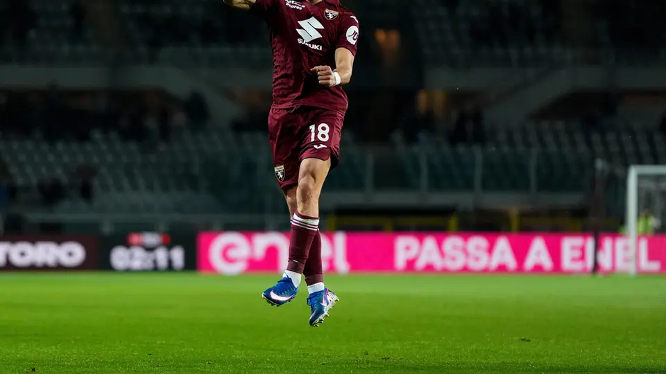 Gio Simeone lleva 10 años en el futbol italiano | AP