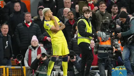 ¡Se aferran a la Premier! Tottenham rescata el empate de último minuto ante el Liverpool