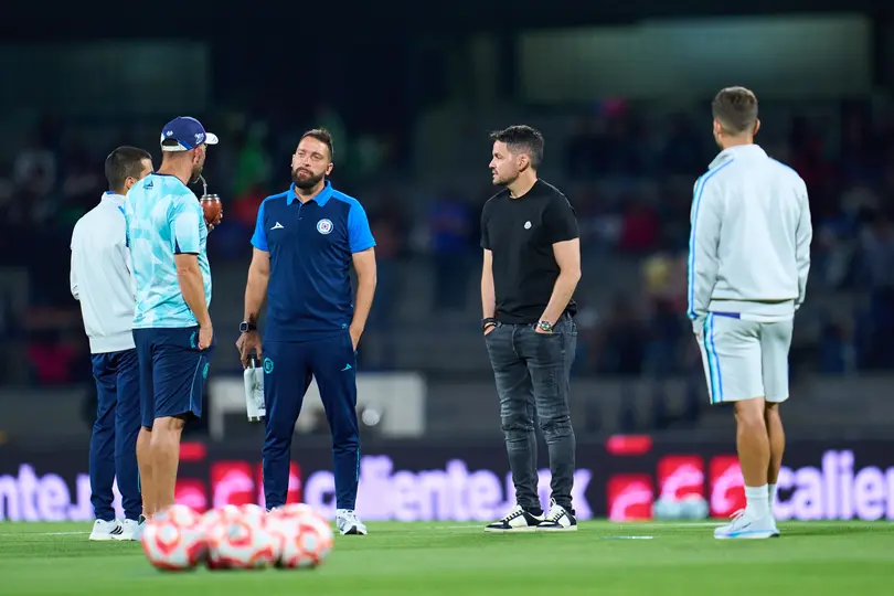 Nicolás Larcamón y su cuerpo técnico I MEXSPORT