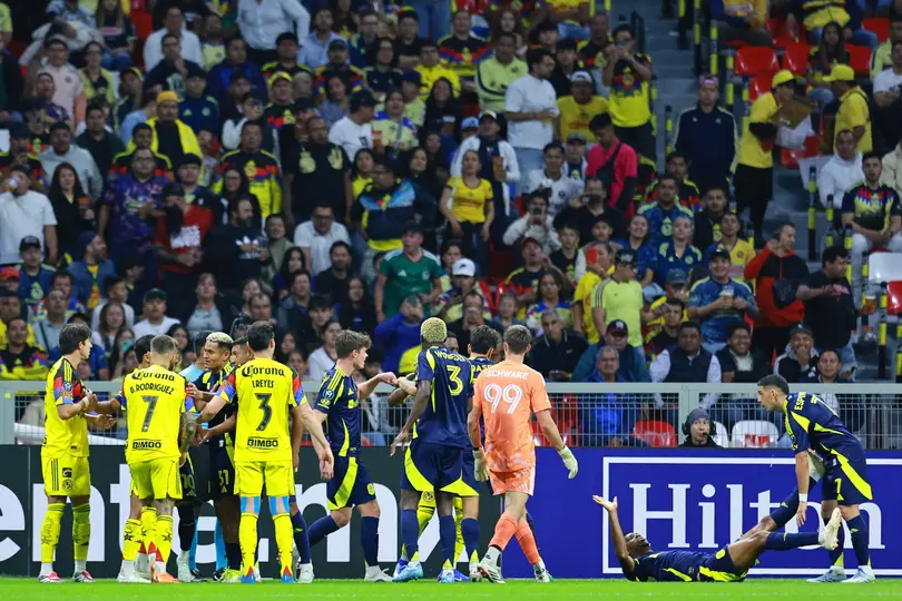 Jugadores de América y de Nashville en el partido de vuelta de los Cuartos de Final de la Copa de Campeones Concacaf | MEXSPORT