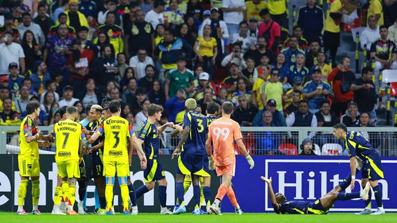 Jugadores de América y de Nashville en el partido de vuelta de los Cuartos de Final de la Copa de Campeones Concacaf | MEXSPORT
