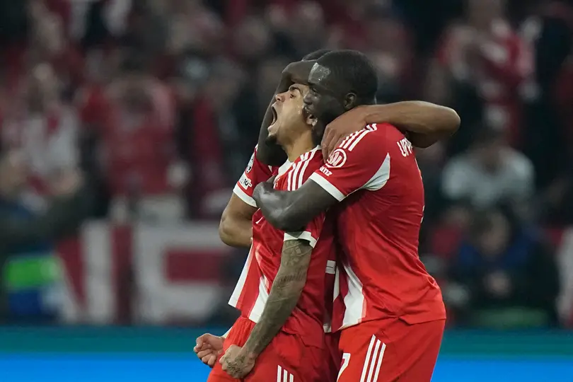 Jugadores de Bayern Munich celebran la victoria contra Real Madrid en la Champions League | AP