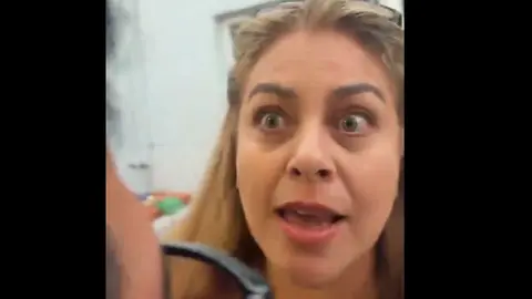 El caso fue bautizado en redes como “Lady Pitbull” y generó indignación por el lenguaje utilizado. / RS