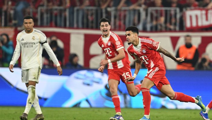 Luis Díaz celebra en el partido de Bayern Munich contra Real Madrid en la Champions League | AP