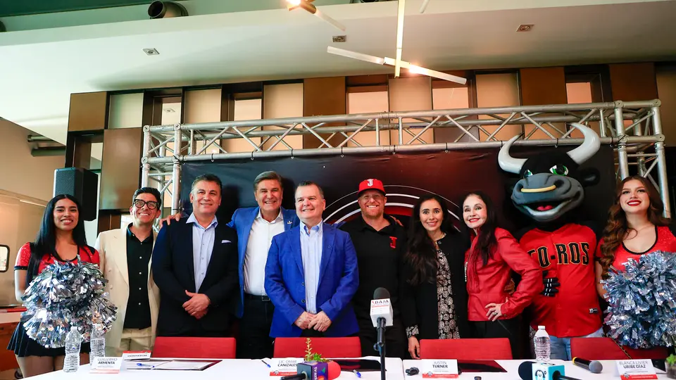 Presentación de Justin Turner con los Toros de Tijuana l CORTESÍA