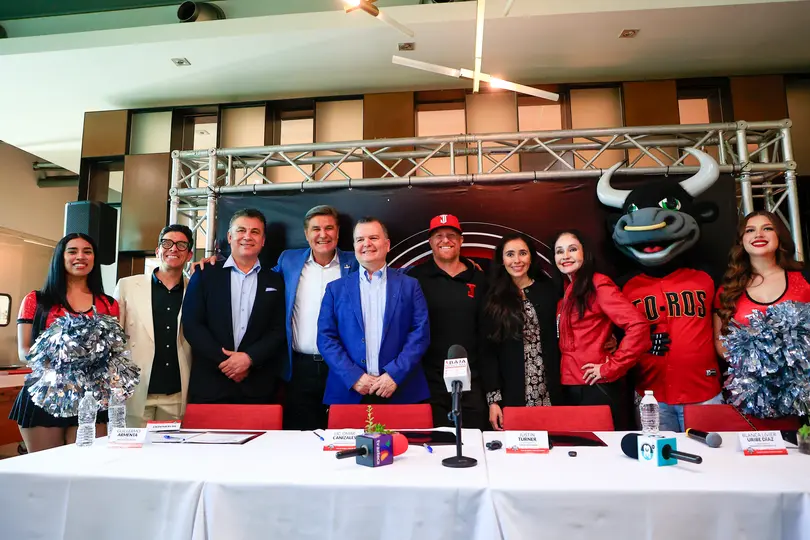 Presentación de Justin Turner con los Toros de Tijuana l CORTESÍA