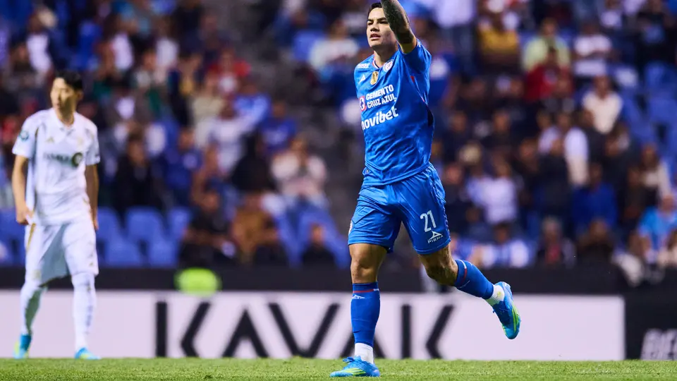 'Toro' Fernández en Cruz Azul vs LAFC | MEXSPORT