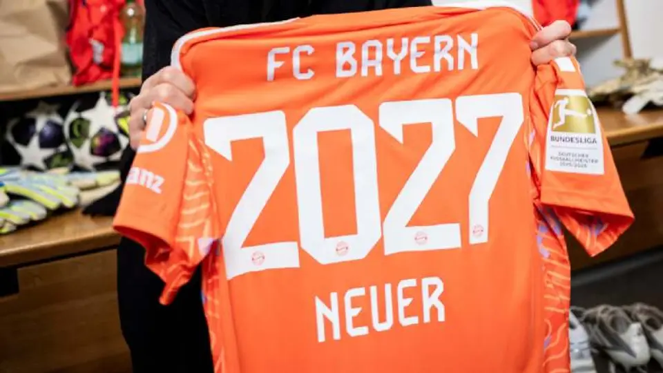 Renovación de Manuel Neuer con Bayern Múnich | x:@FCBayernEN