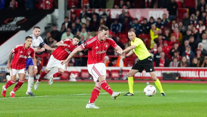 Chris Wood con Nottingham Forest | AP