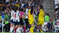 Jugadoras de Rayadas y América en conato de bronca en la Final de la Liga MX Femenil | IMAGO 7