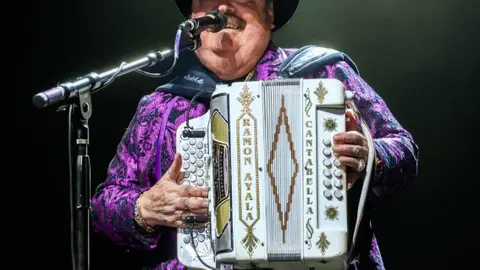 Ramón Ayala aseguró que confía en el proceso legal tras la demanda presentada en Texas contra su hijo. / @iamramonayala