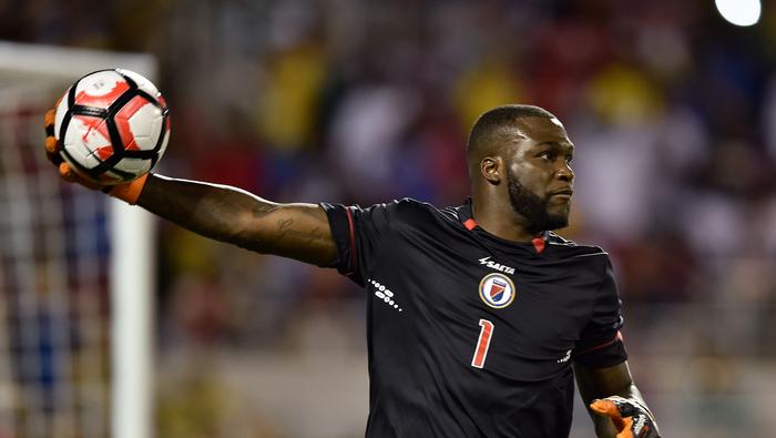 Johny Placide en el Brasil contra Haití l MEXSPORT