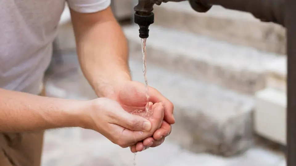 El agua tardará en restablecerse hasta dos meses en algunas colonias de Neza / Magnific