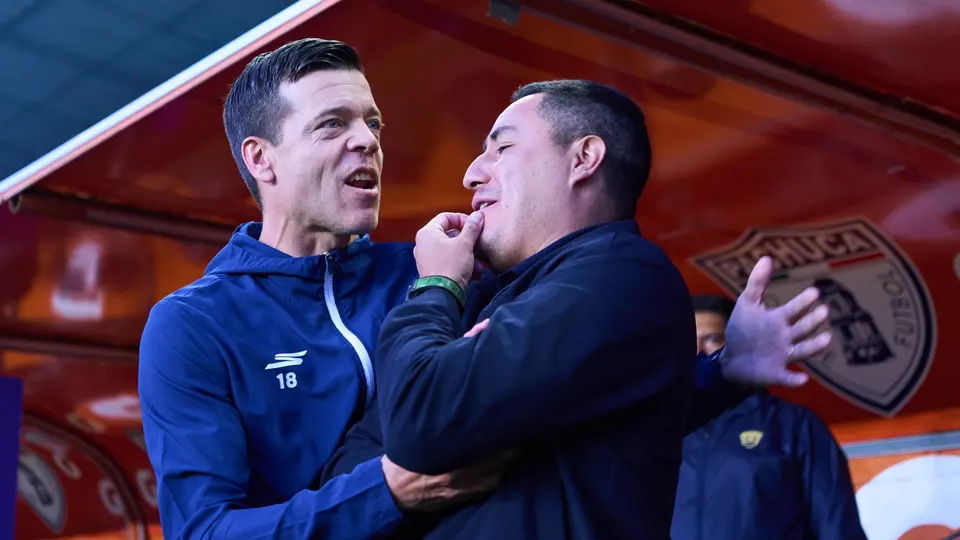 Efraín y Solari casi llegan a los golpes en la Semifinal | MEXSPORT