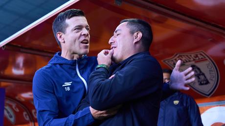 Efraín y Solari casi llegan a los golpes en la Semifinal | MEXSPORT