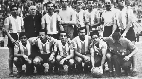 Selección de Argentina previo a partido del Mundial en Suecia 1958 | AFP