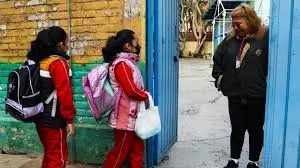 La medida aplica para planteles públicos y privados de educación básica, informó la Secretaría de Educación de Jalisco./ RS
