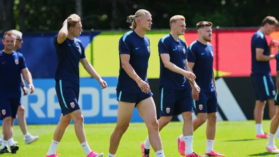 Erling Haaland con la Selección de Noruega | AP