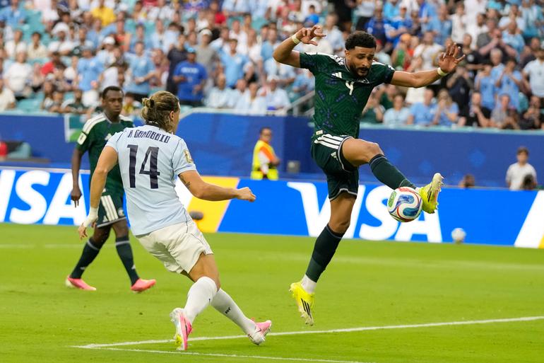 Arabia Saudita vs Uruguay | AP