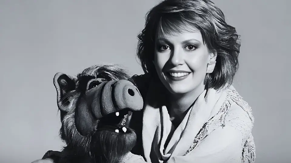 La intérprete participó en diversas producciones de televisión antes de convertirse en una de las figuras más reconocidas de "ALF".
. / Redes.