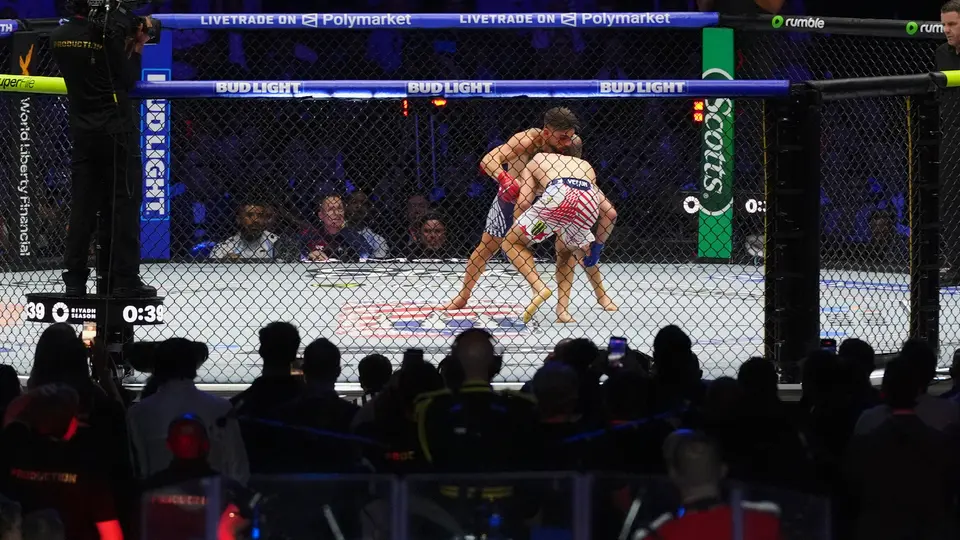 Topuria contra Gaethje en la Casa Blanca l AP