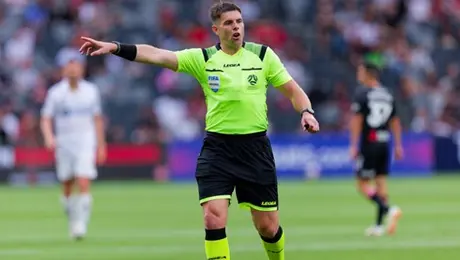 FIFA investiga seña extraña de árbitro en el VAR durante el Alemania vs Curazao
