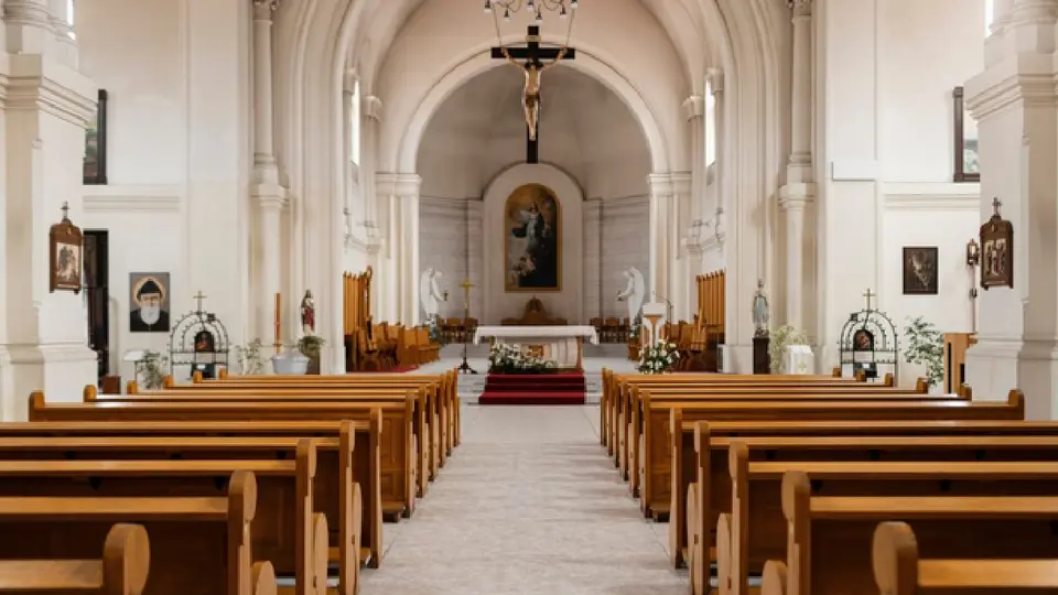 El sacerdote permanecerá en prisión preventiva y se presenten las pruebas / Magnific