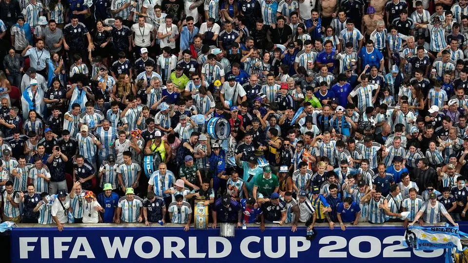 ¡Sin respeto! Aficiones de Inglaterra y Argentina abuchearon el himno de su rival