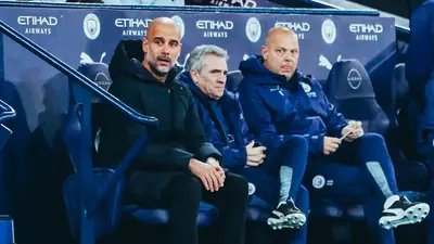 ¡De Manchester al Tri! Pilar en el banquillo del City está en negociaciones para llegar a Selección Mexicana