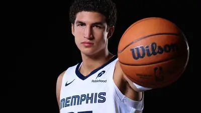 Karim López ya tiene fecha y rival para su debut en la NBA