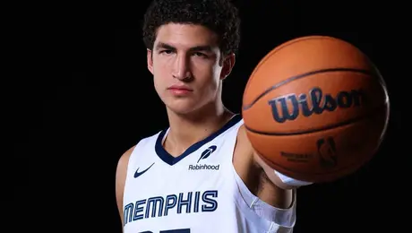 Karim López ya tiene fecha y rival para su debut en la NBA