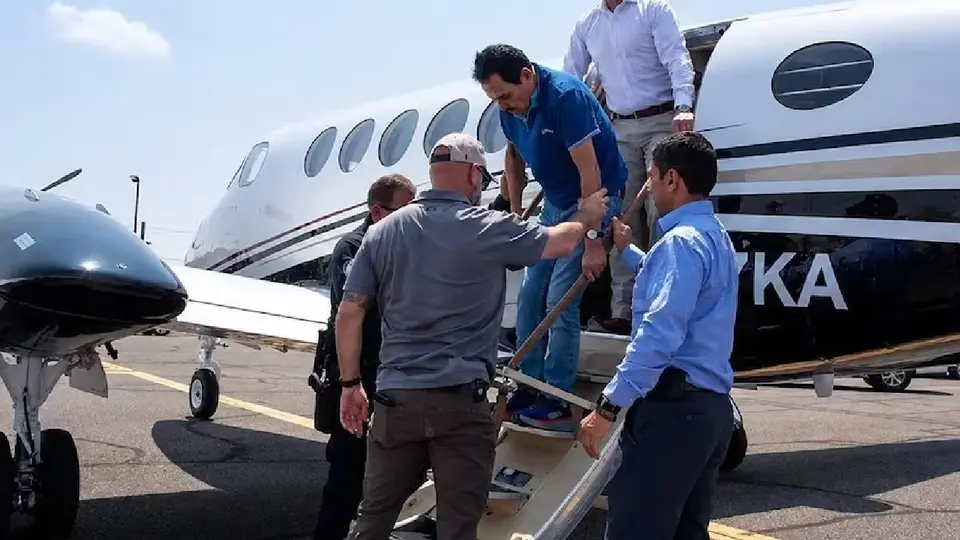 La Fiscalía informó que la investigación incorporó nuevas pruebas para confirmar la identidad del piloto del vuelo ocurrido en julio de 2024./ FBI