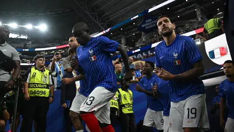 ¿Deschamps se equivocó? Revientan a Francia por no utilizar a N'Golo Kanté en el Mundial
