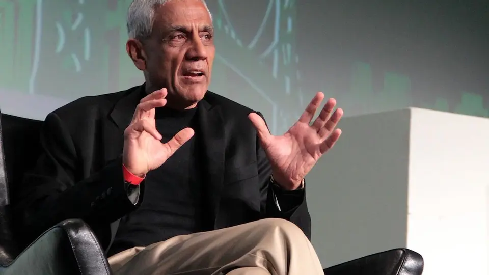 Vinod Khosla, empresario e inversionista, es la cabeza de los nuevos propietarios de Seattle | X @prud3ntia_