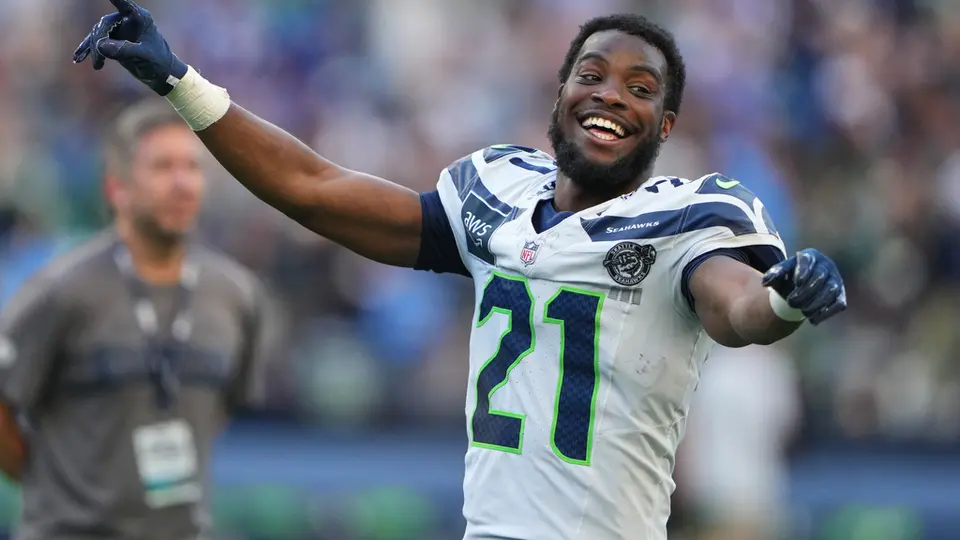 Devon Witherspoon, esquinero de Seattle Seahawks | AP