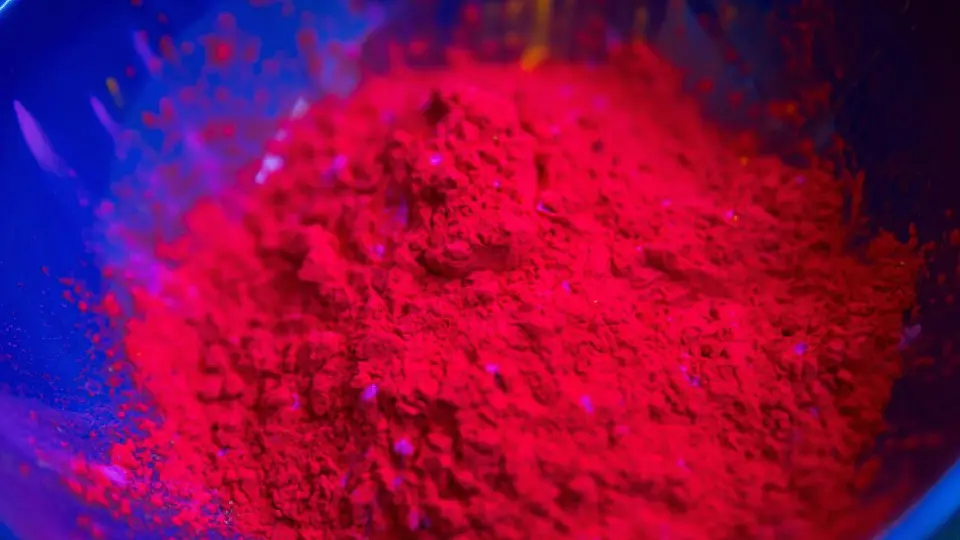 La Cofepris prohibió el uso del colorante artificial Rojo 3 / Magnific