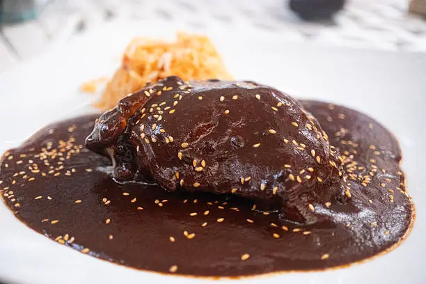 La Feria Nacional del Mole 2026 se realizará del 3 al 25 de octubre en San Pedro Atocpan, Milpa Alta. / iStock
