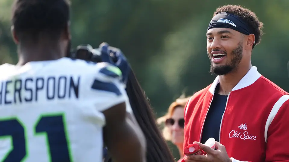 Devon Witherspoon y Jaxon Smith-Njigba, de Seattle Seahawks | AP