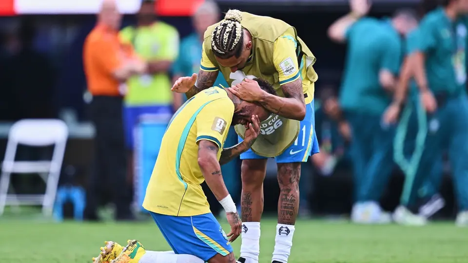 Raphinha y Neymar en el partido de Brasil contra Noruega en el Mundial 2026 | AP