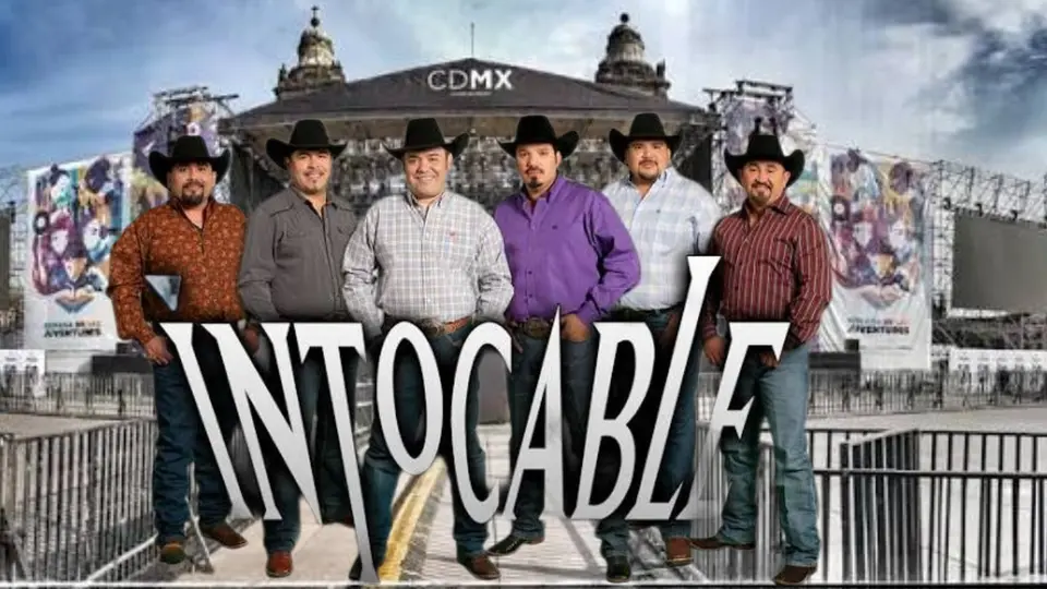 ¡No te pierdas a Intocable! Gratis en el zocalo, además de su  posible setlist este 15 de septiembre