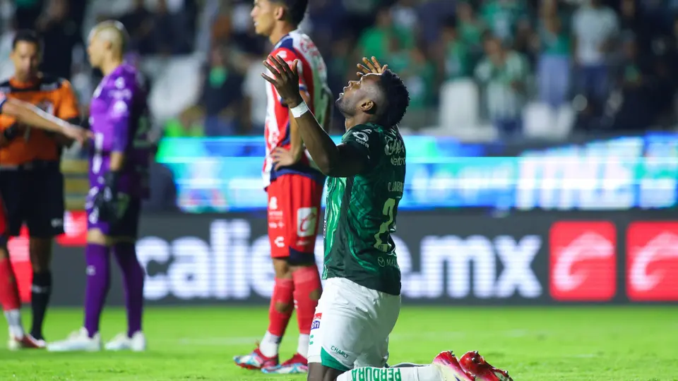 Doblete de Cambindo | MEXSPORT