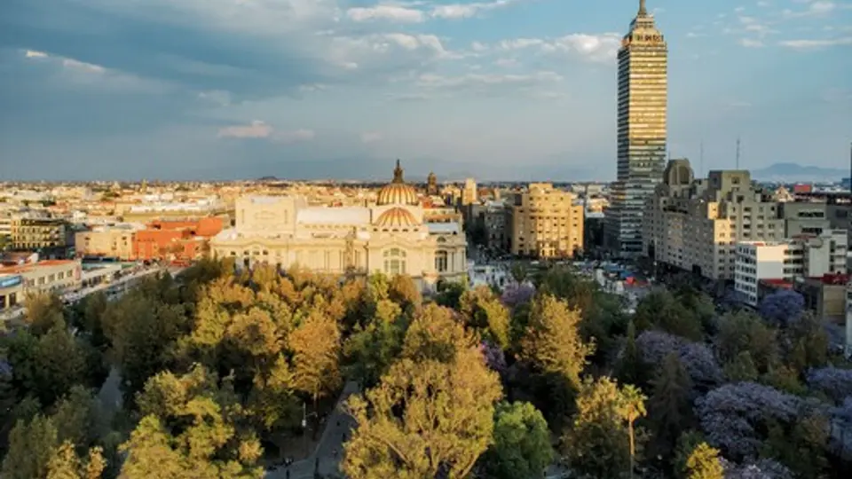 Ubicado en la esquina de Isabel La Católica y República de Uruguay./especial