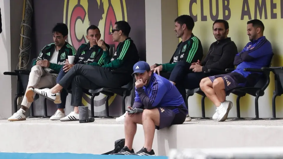 Rafael Márquez y el cuerpo técnico de la Selección Mexicana de visita en Coapa | GINA SÁNCHEZ