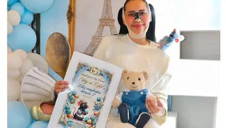 Sandra Cuevas celebra los 5 años de Daniell con fiesta de Ratatouille y viaje a París