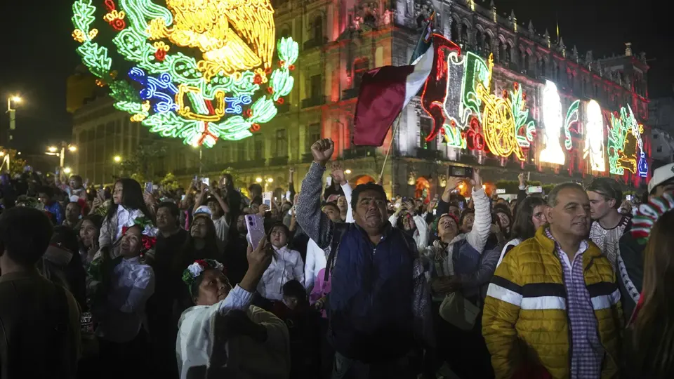 Miles de personas se concentrarán en la Plaza de la Constitución para acompañar la ceremonia./ AP